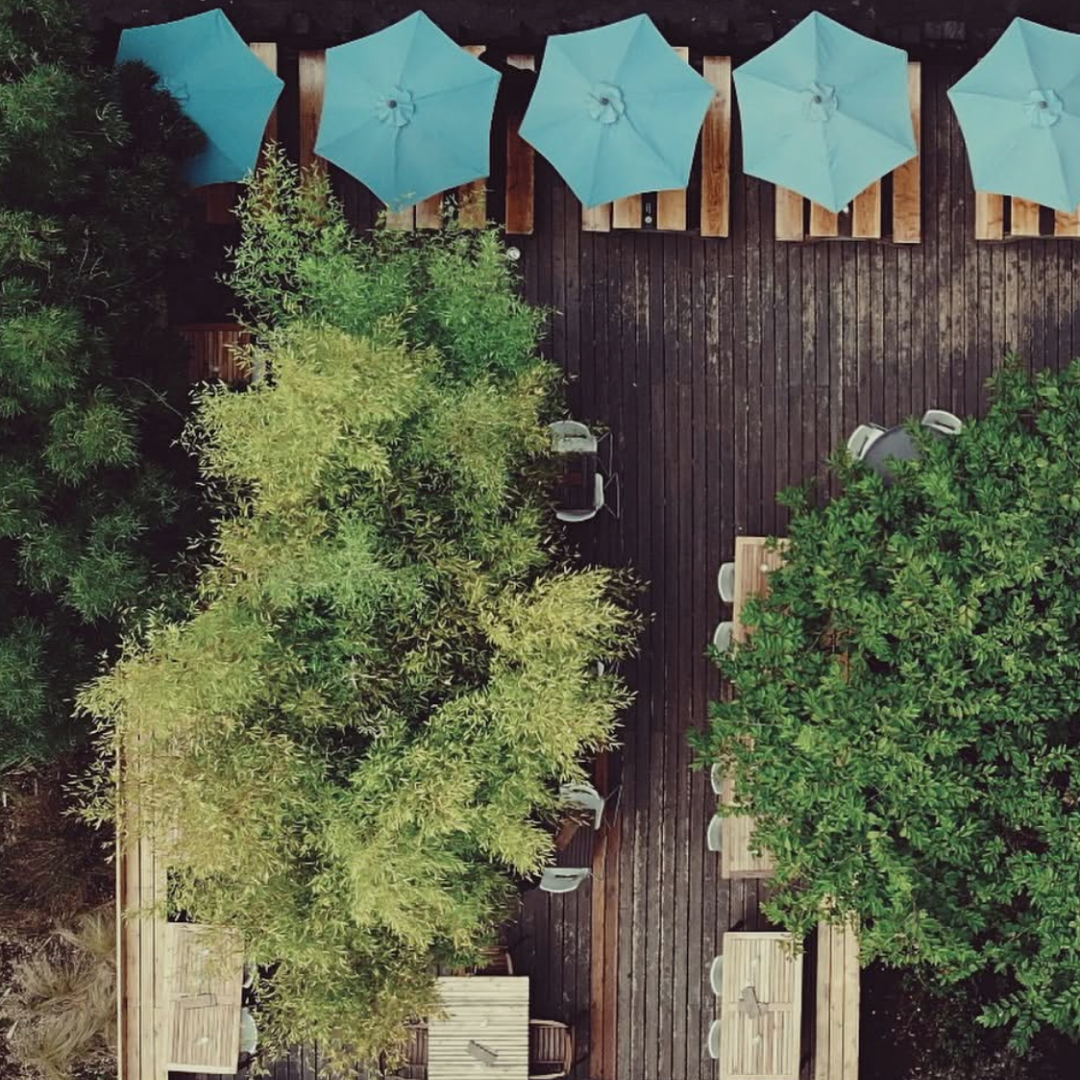 Happy Hour at Rontoms